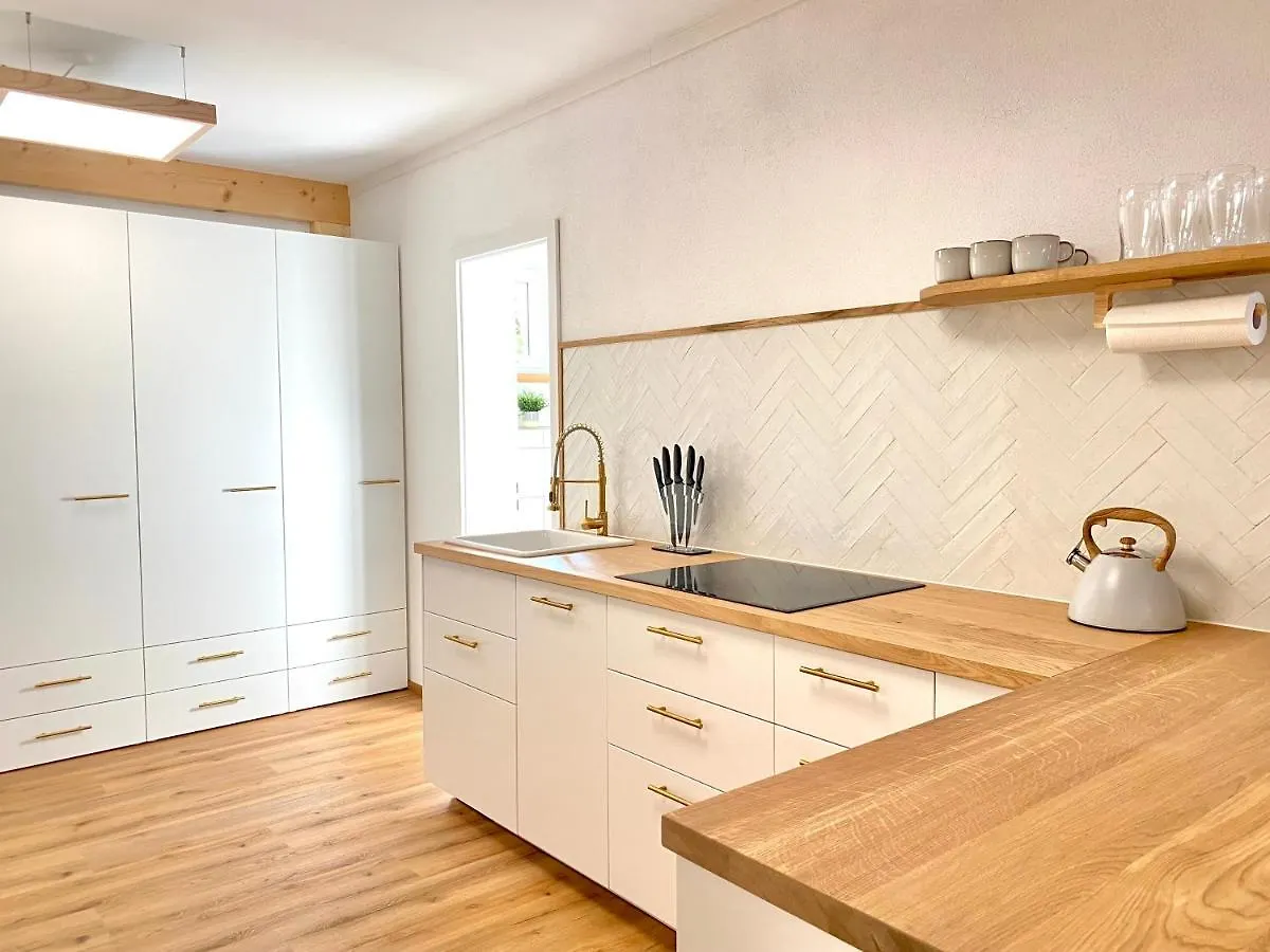 Best Butler Active Alpin Hund Kueche Parken Fussen Apartment